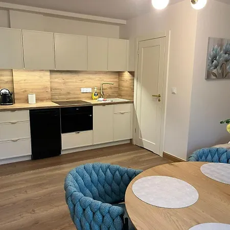 Lesna Przystan Kazub *