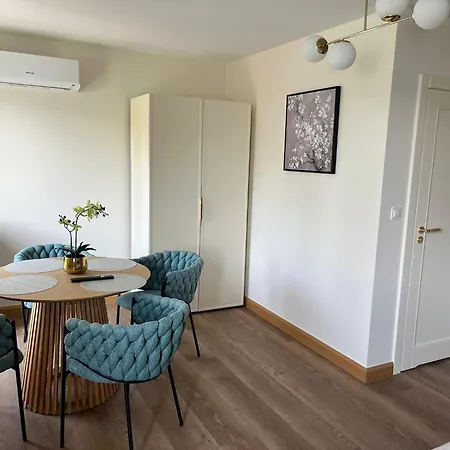 Lesna Przystan Kazub *