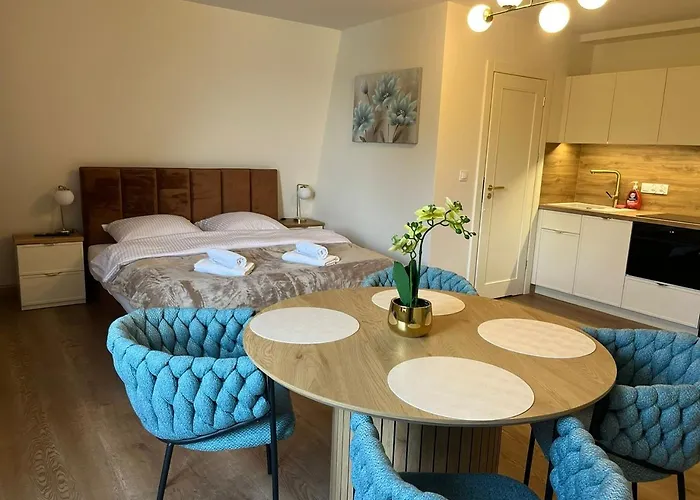 Lägenhet Lesna Przystan Kazub *