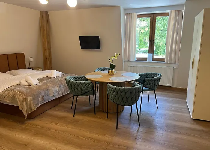 Lesna Przystan Kazub *